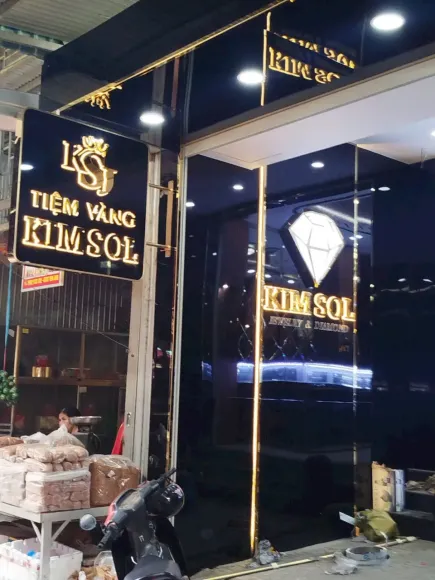 Bảng Hiệu Tiệm Vàng Chữ Nổi Inox Mạ Vàng In Ấn Thi Công Theo Yêu Cầu